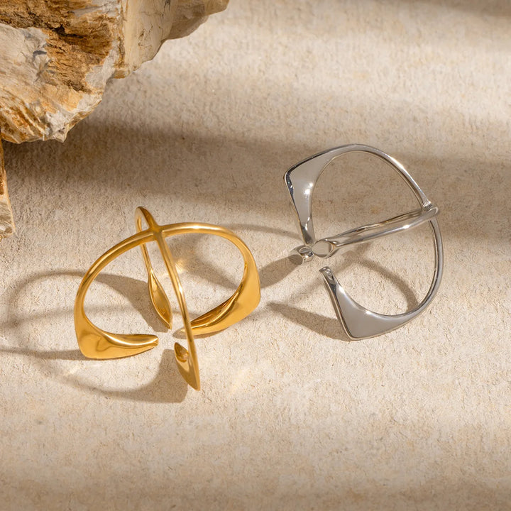 Liora Leaf Rings